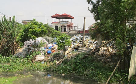 100% trẻ em ở Đông Mai bị nhiễm độc chì 